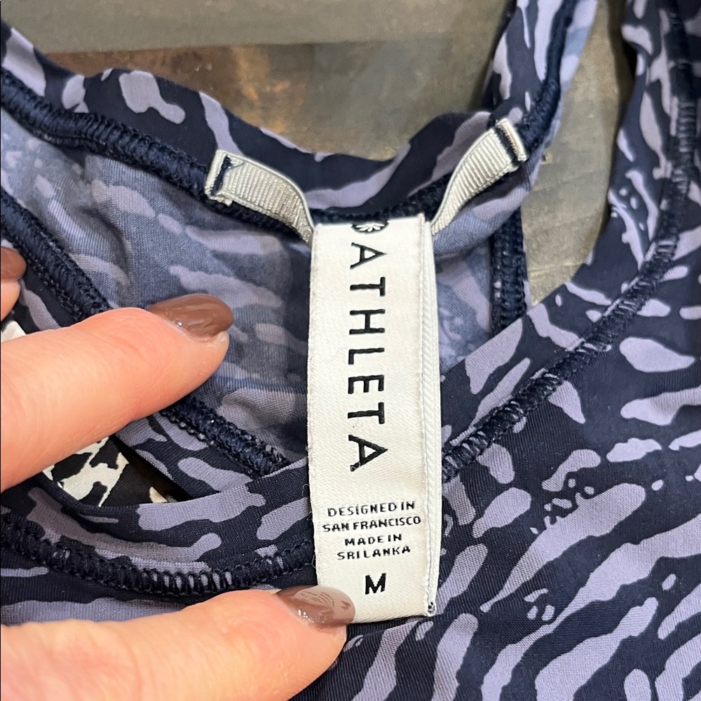 Athleta Women's ultimate train printed racerback Tanks Yellow, Black, and Blue - Picture 3 of 8